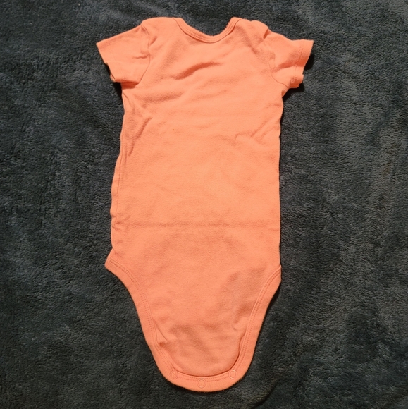 Pink Onesie 12 month - Picture 3 of 4